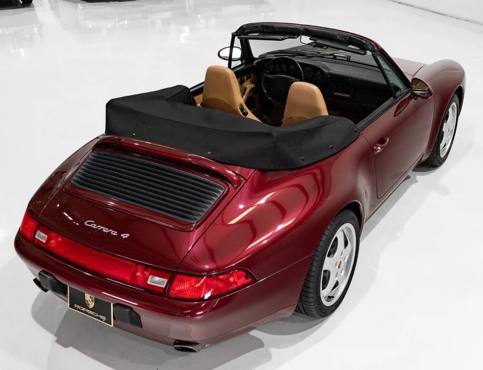 1997 Porsche 993 Carrera 4 - Image 26 of 31