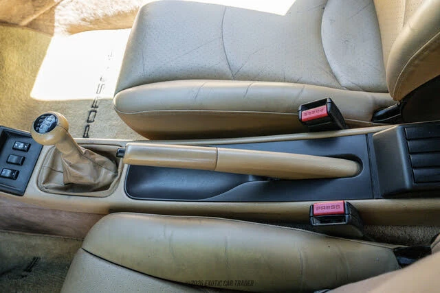 1997 Porsche 993 Carrera 4 - Image 27 of 31