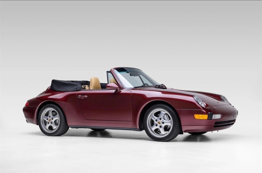 1997 Porsche 993 Carrera 4 - Image 16 of 31