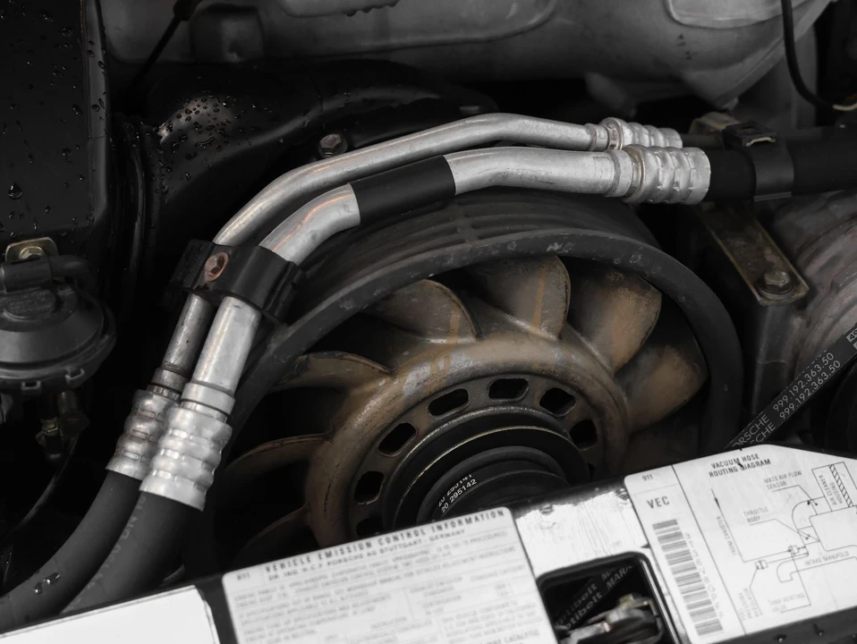 1997 Porsche 993 Carrera 4S - Image 19 of 31