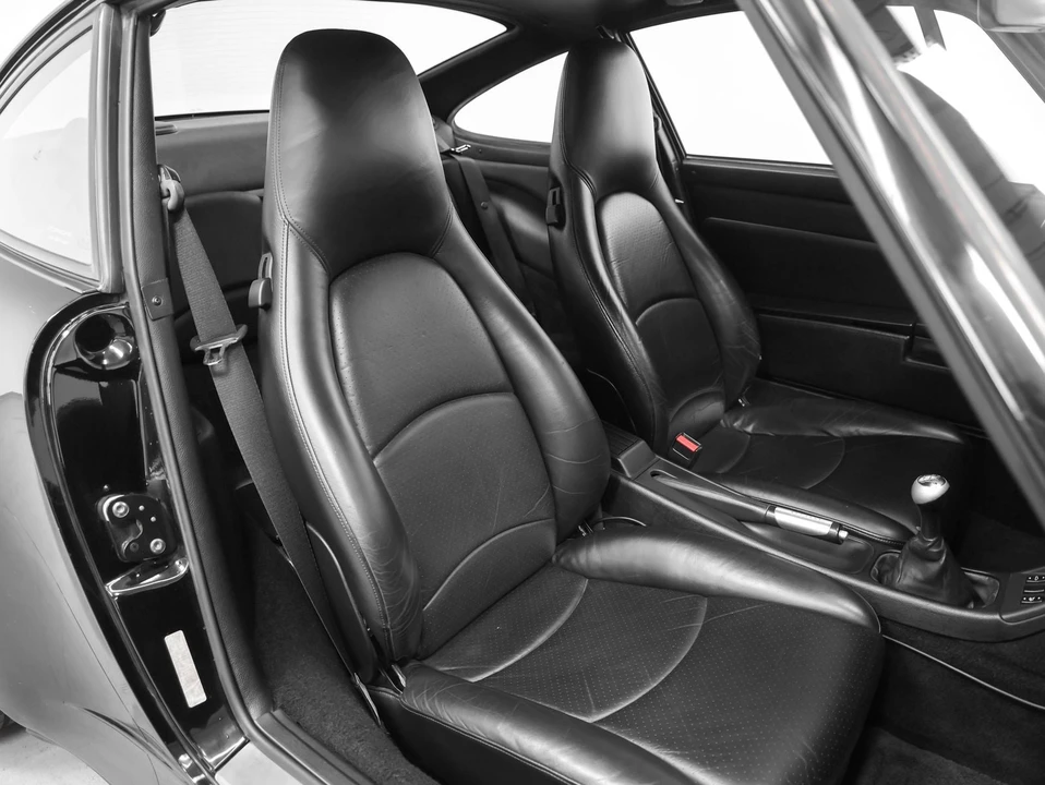 1997 Porsche 993 Carrera 4S - Image 26 of 31