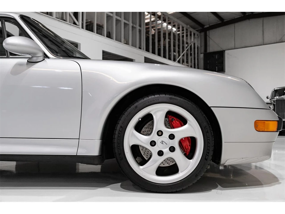 1997 Porsche 993 Carrera 4S - Image 16 of 31