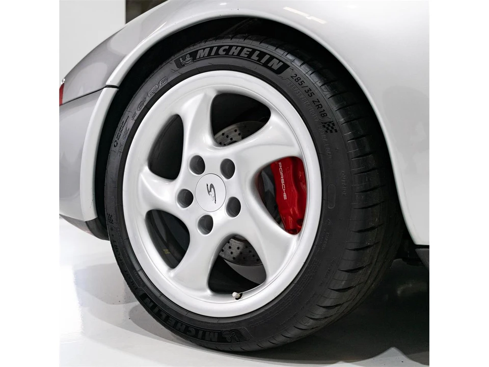 1997 Porsche 993 Carrera 4S - Image 17 of 31