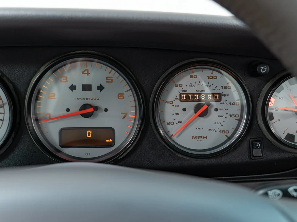 1997 Porsche 993 Carrera 4S - Image 25 of 31