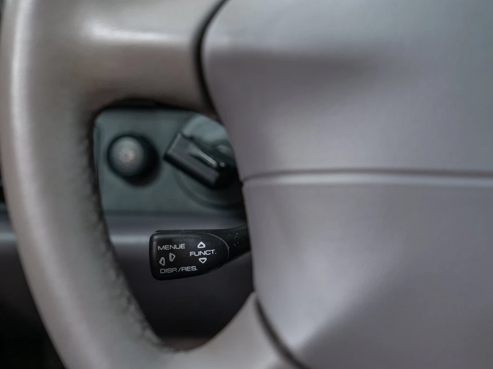 1997 Porsche 993 Carrera 4S - Image 23 of 31