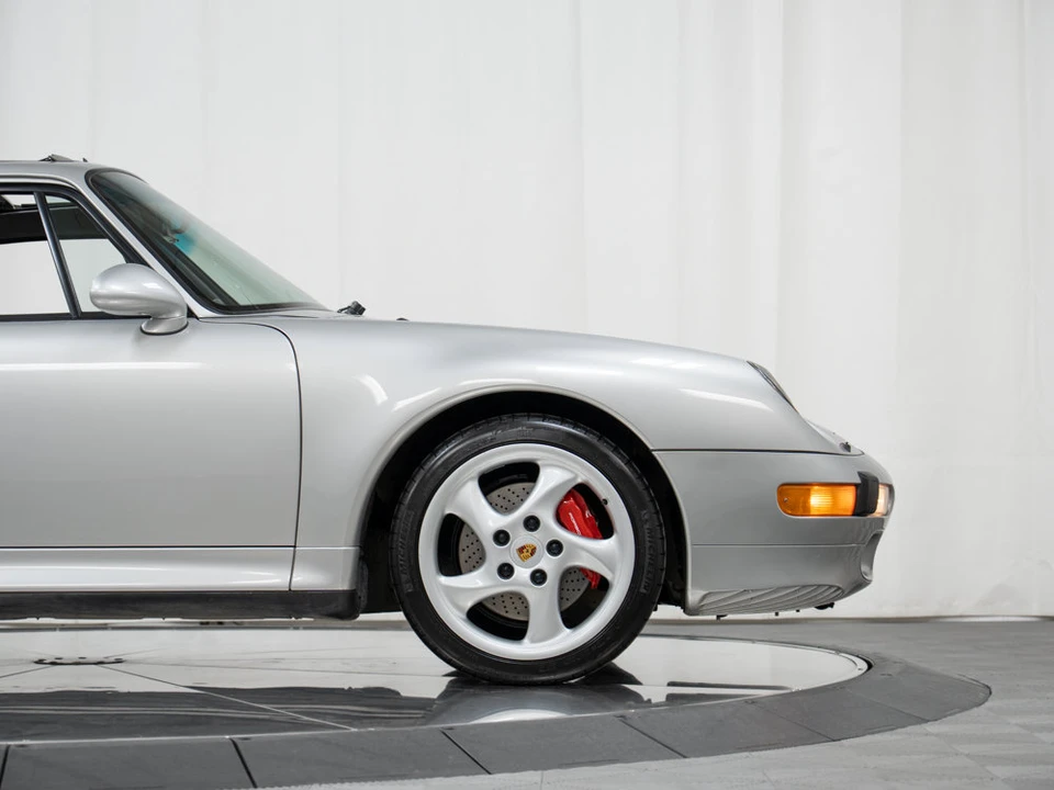 1997 Porsche 993 Carrera 4S - Image 11 of 31