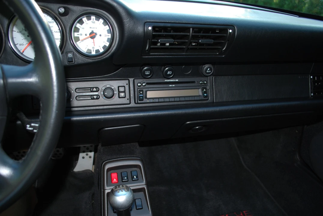 1997 Porsche 993 Carrera 4S - Image 16 of 31