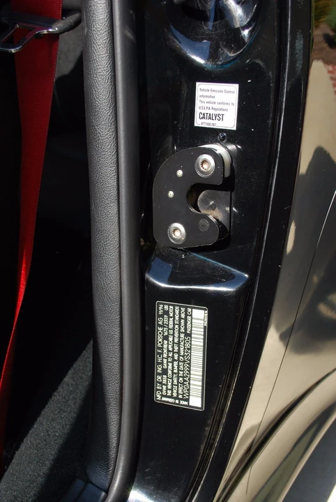 1997 Porsche 993 Carrera 4S - Image 11 of 31