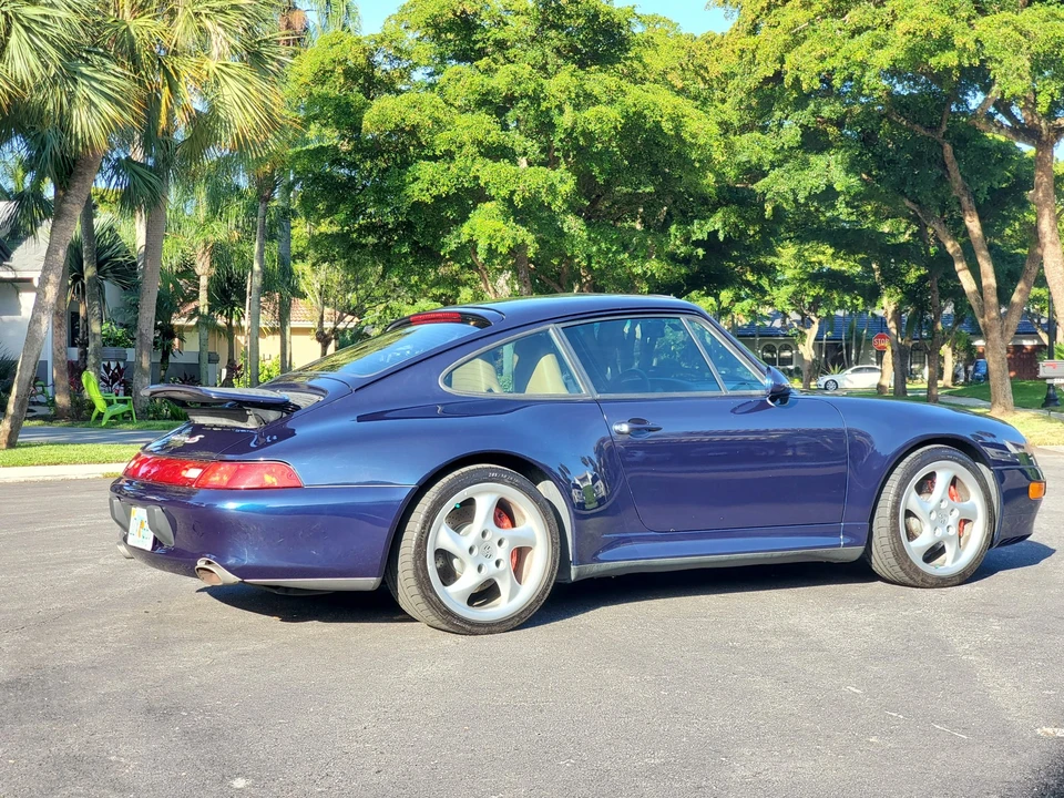 1997 Porsche 993 Carrera 4S - Image 17 of 31