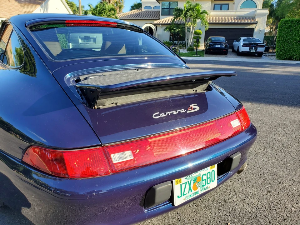 1997 Porsche 993 Carrera 4S - Image 24 of 31
