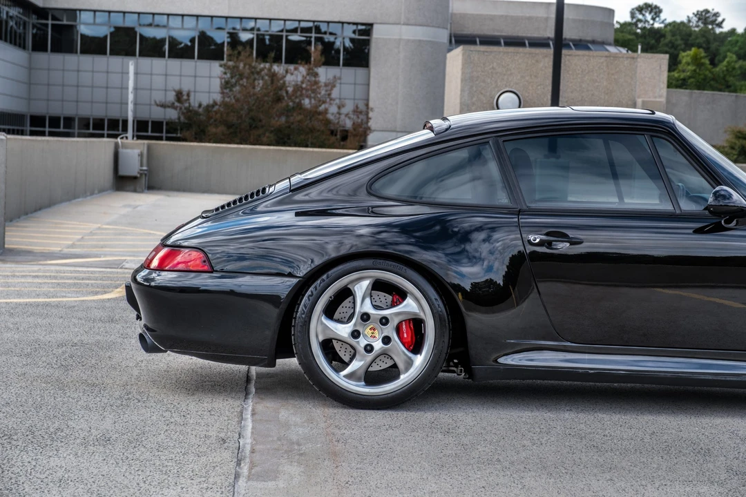 1997 Porsche 993 Carrera 4S - Image 10 of 31
