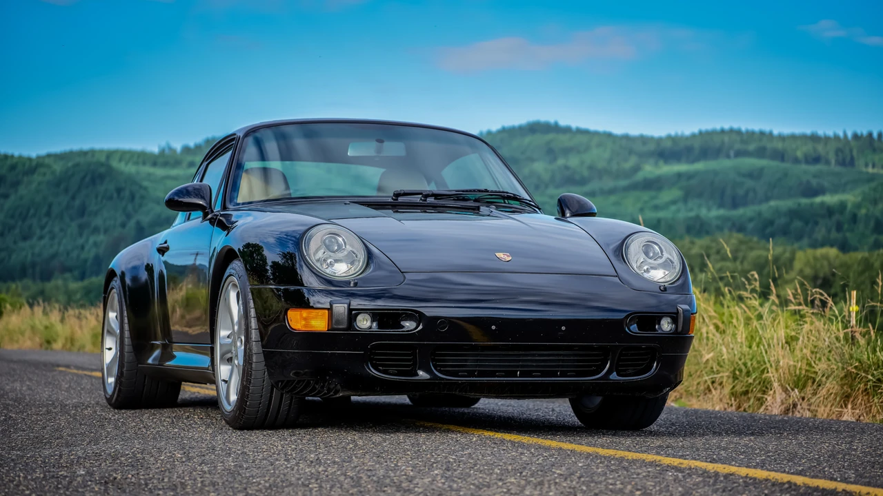 1997 Porsche 993 Carrera 4S - Image 5 of 31