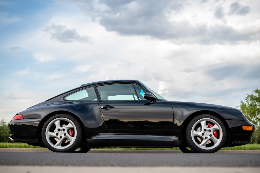 1997 Porsche 993 Carrera 4S - Image 8 of 31