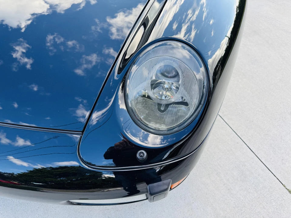 1997 Porsche 993 Carrera 4S - Image 10 of 31