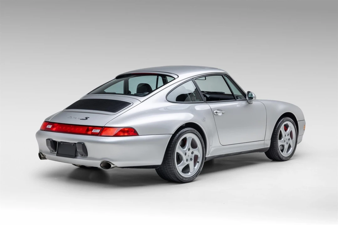 1997 Porsche 993 Carrera 4S - Image 11 of 31