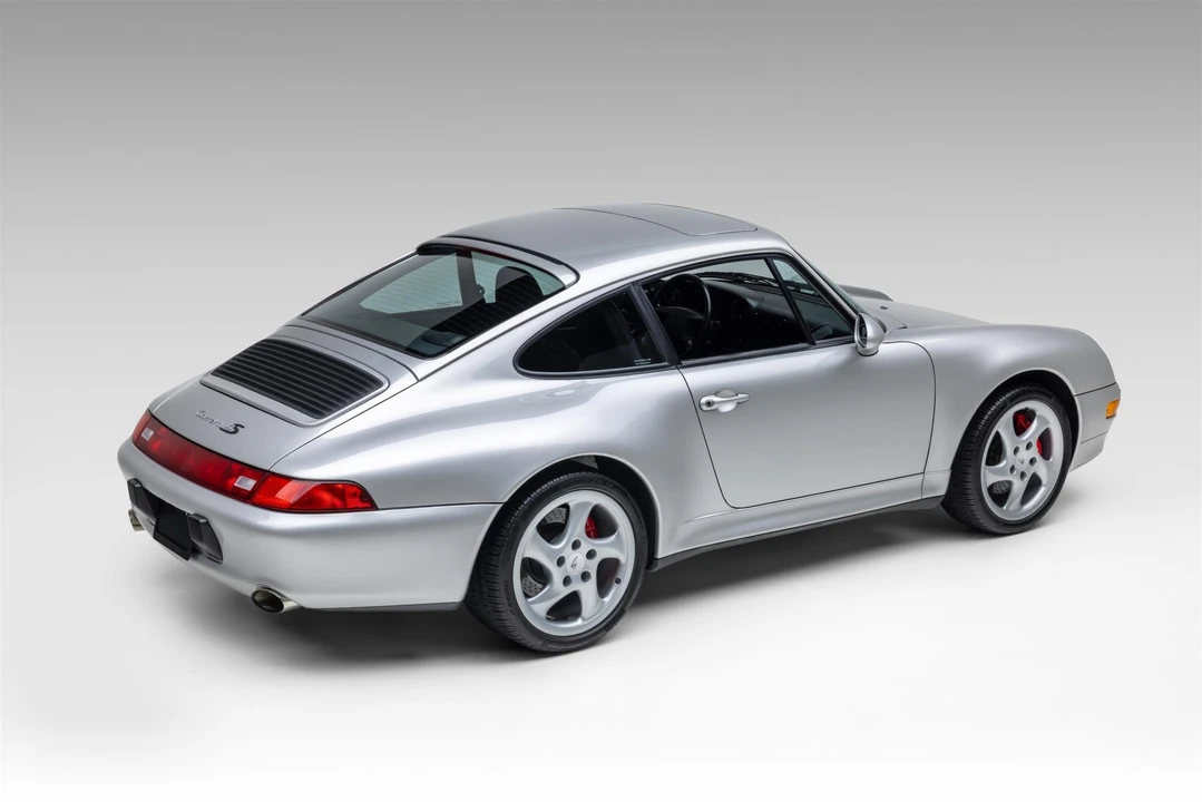 1997 Porsche 993 Carrera 4S - Image 10 of 31
