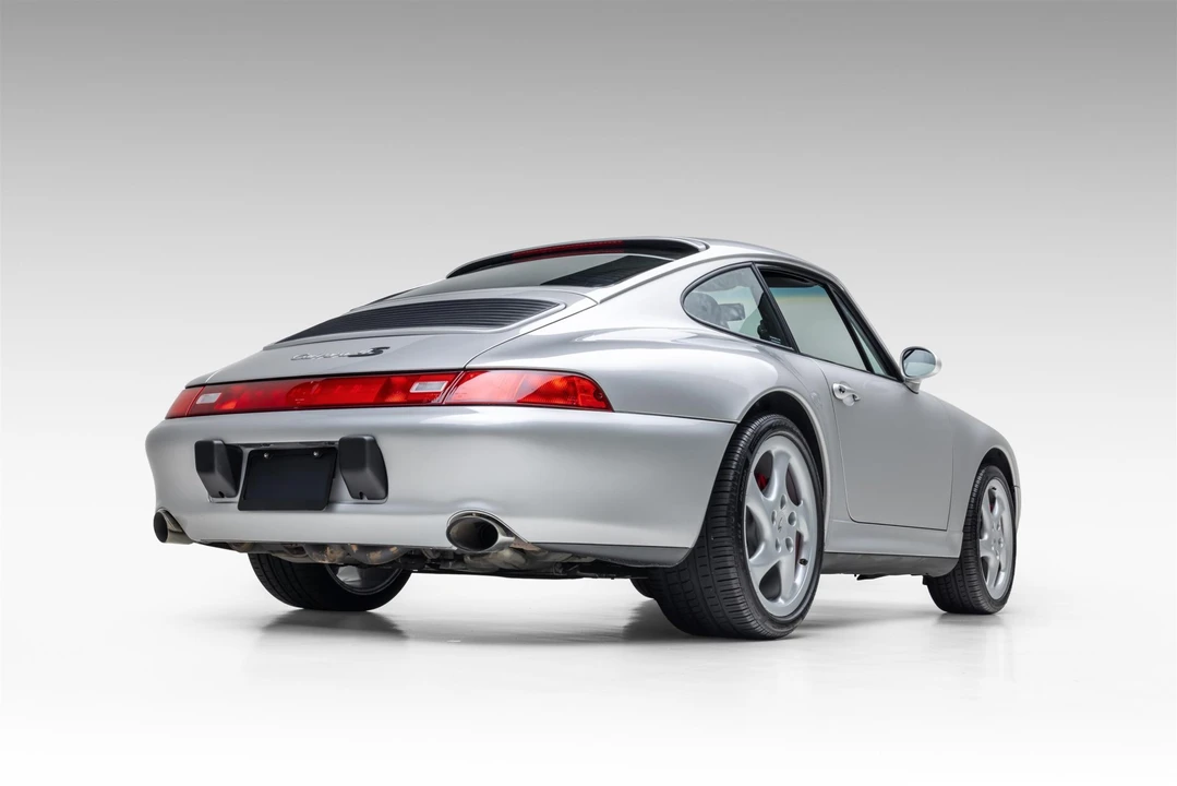 1997 Porsche 993 Carrera 4S - Image 12 of 31