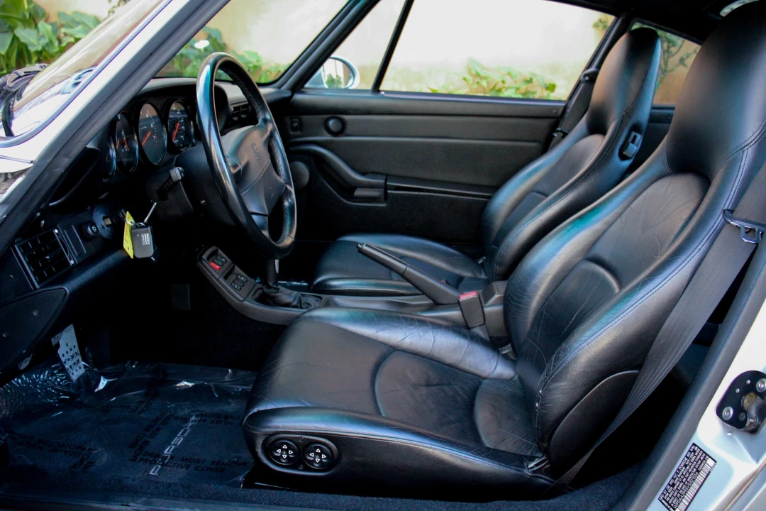 1997 Porsche 993 Carrera 4S - Image 27 of 31