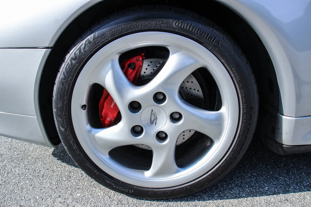 1997 Porsche 993 Carrera 4S - Image 23 of 31