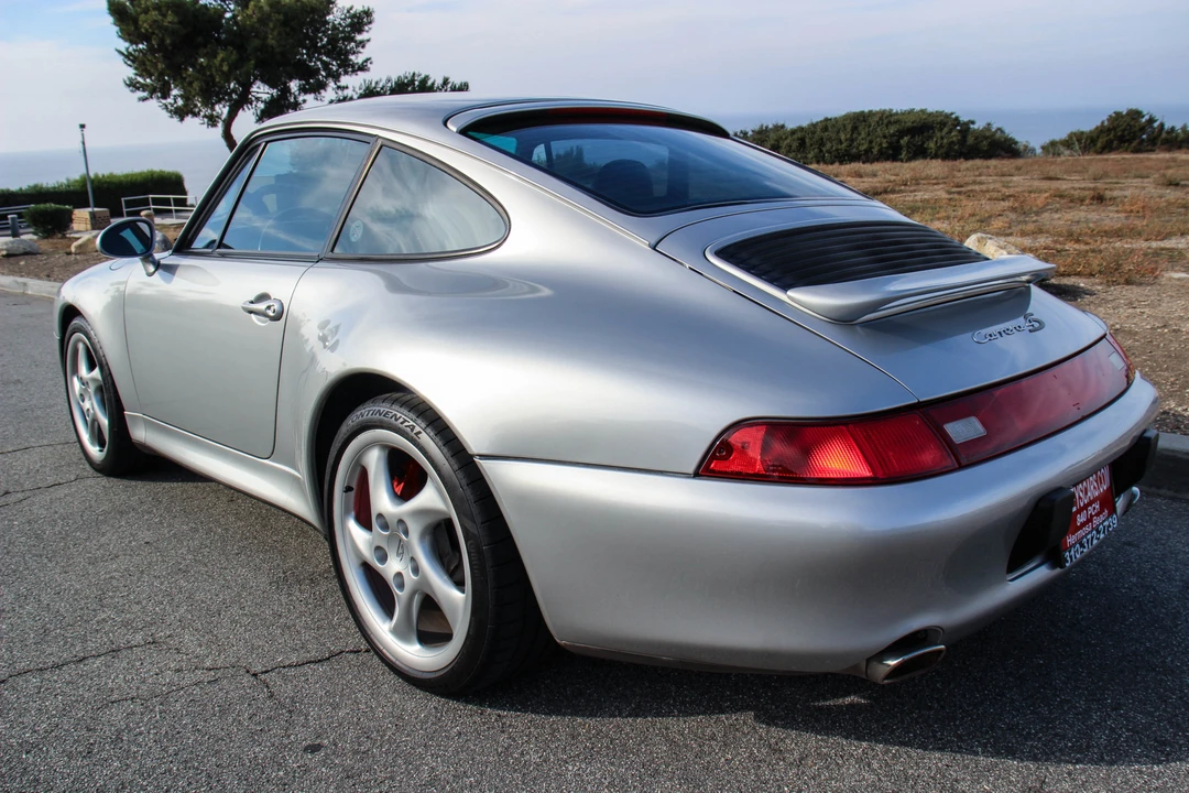 1997 Porsche 993 Carrera 4S - Image 4 of 31