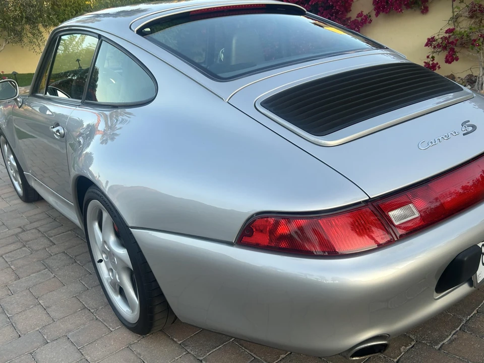 1997 Porsche 993 Carrera 4S - Image 11 of 31