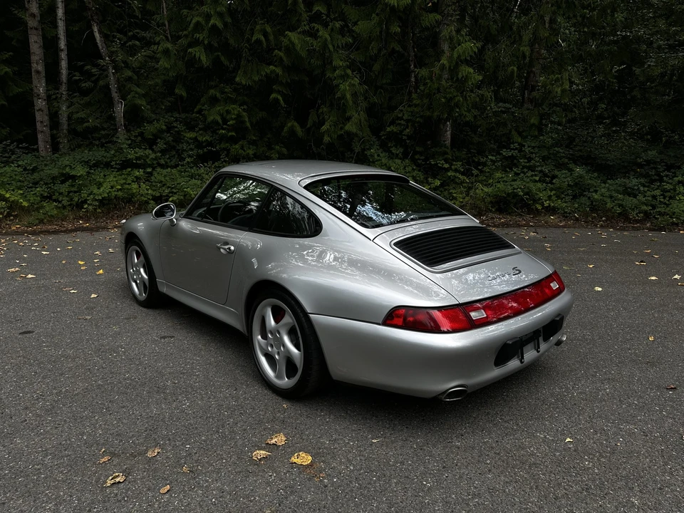 1997 Porsche 993 Carrera 4S - Image 9 of 31