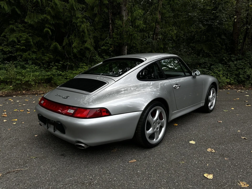 1997 Porsche 993 Carrera 4S - Image 12 of 31