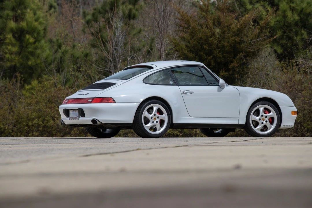 1997 Porsche 993 Carrera 4S - Image 15 of 31