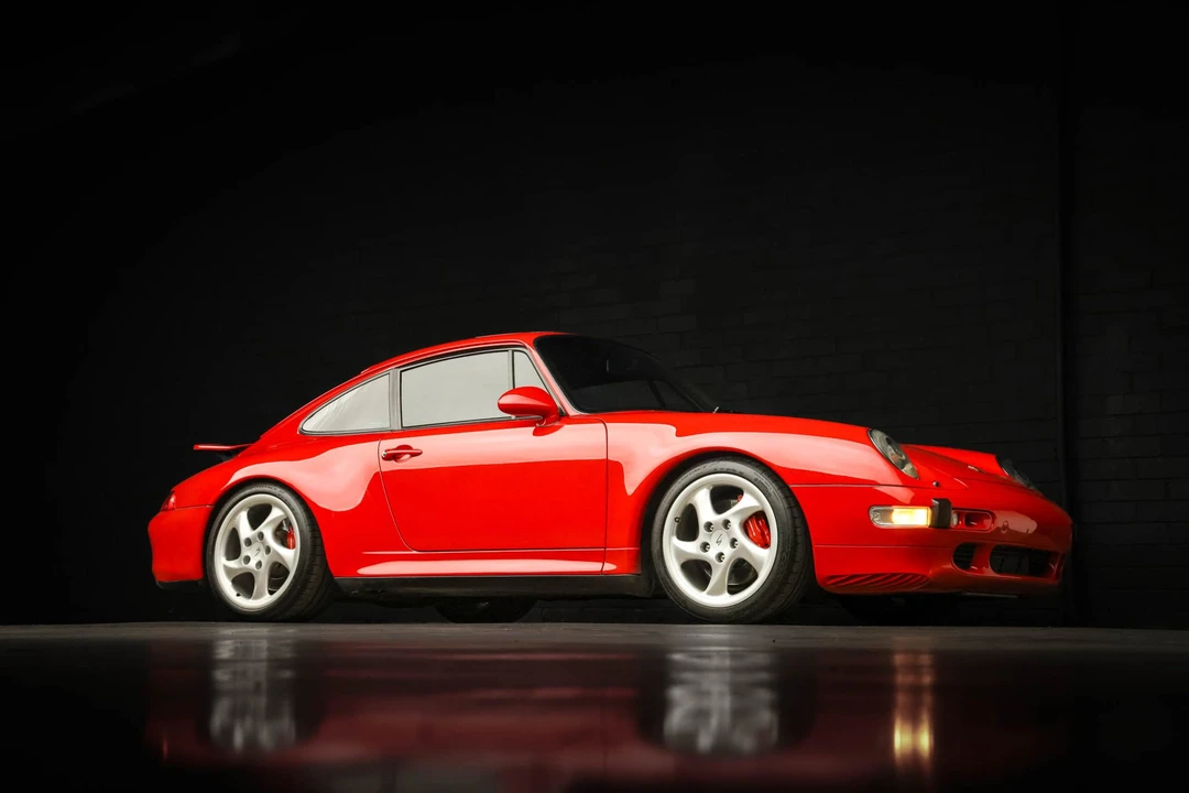 1997 Porsche 993 Carrera 4S - Image 24 of 31