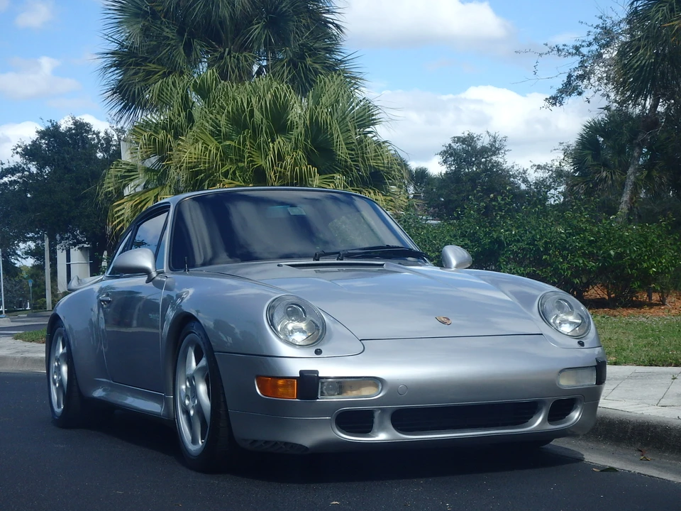 1997 Porsche 993 Carrera 4S - Image 18 of 31