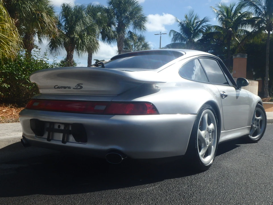 1997 Porsche 993 Carrera 4S - Image 13 of 31