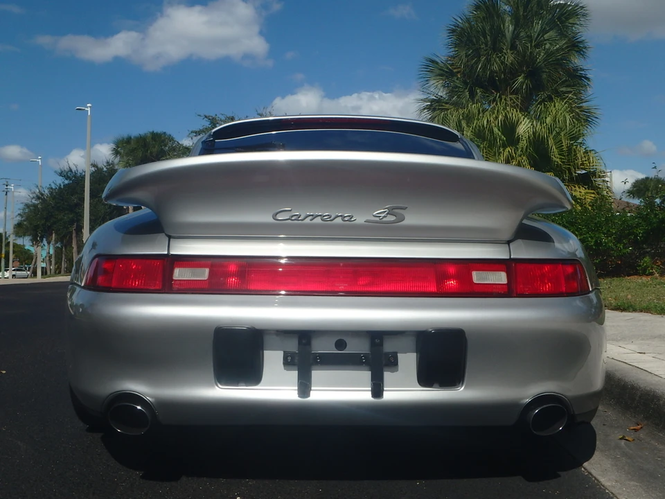 1997 Porsche 993 Carrera 4S - Image 10 of 31