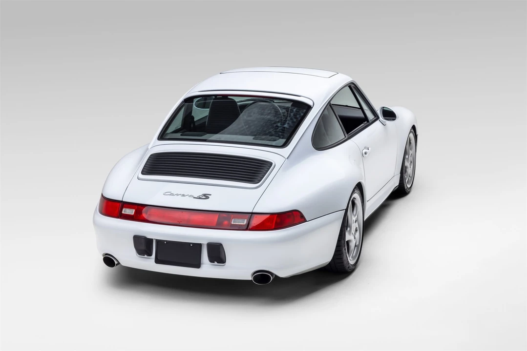 1997 Porsche 993 Carrera 4S - Image 11 of 31