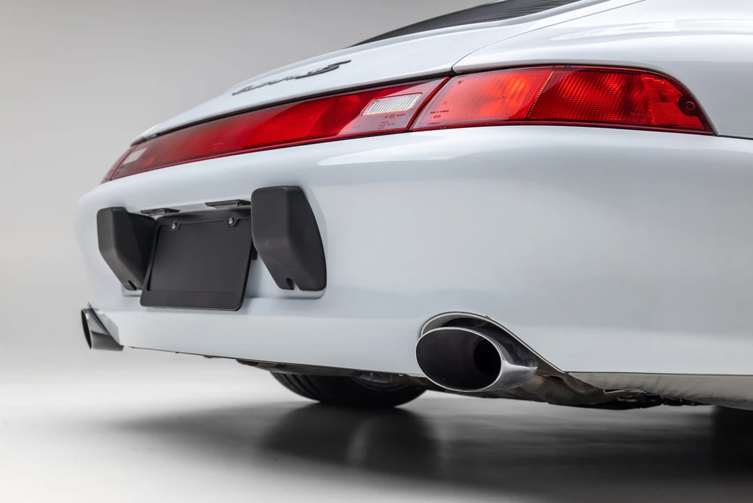 1997 Porsche 993 Carrera 4S - Image 28 of 31