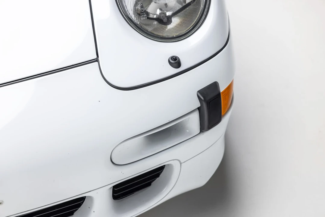 1997 Porsche 993 Carrera 4S - Image 19 of 31