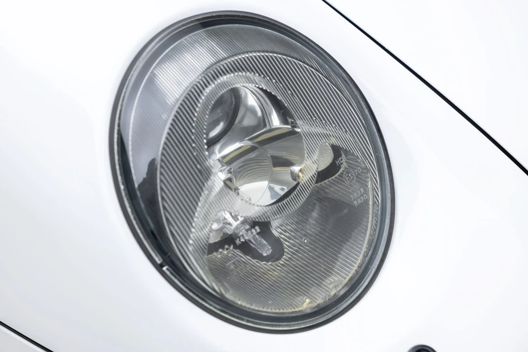 1997 Porsche 993 Carrera 4S - Image 21 of 31