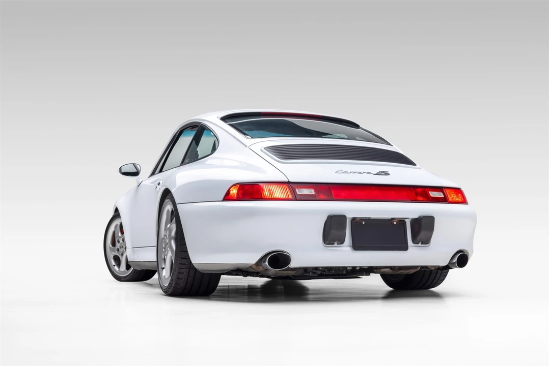 1997 Porsche 993 Carrera 4S - Image 15 of 31