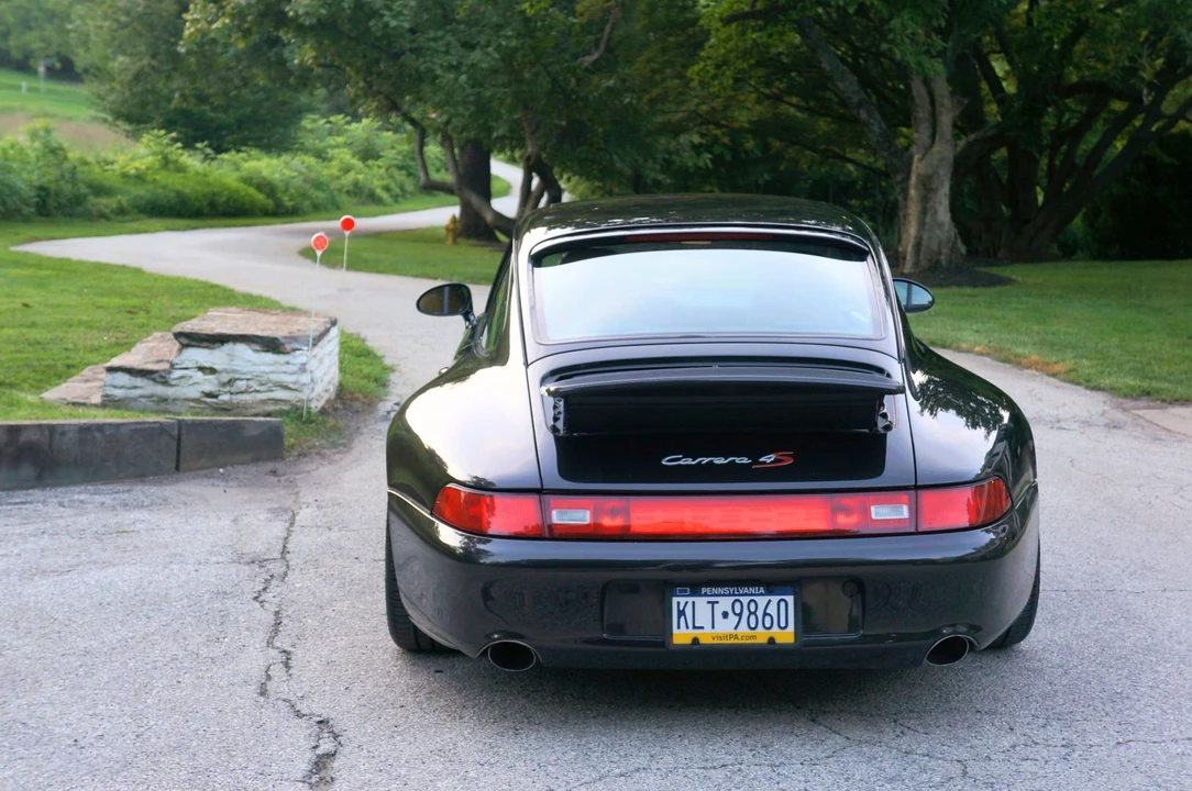 1997 Porsche 993 Carrera 4S - Image 17 of 31