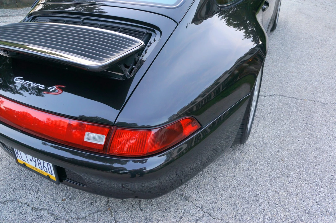 1997 Porsche 993 Carrera 4S - Image 23 of 31