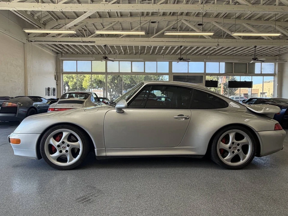 1997 Porsche 993 Carrera 4S - Image 10 of 31