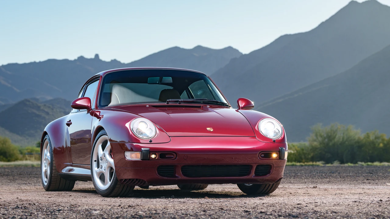 1997 Porsche 993 Carrera 4S - Image 10 of 31