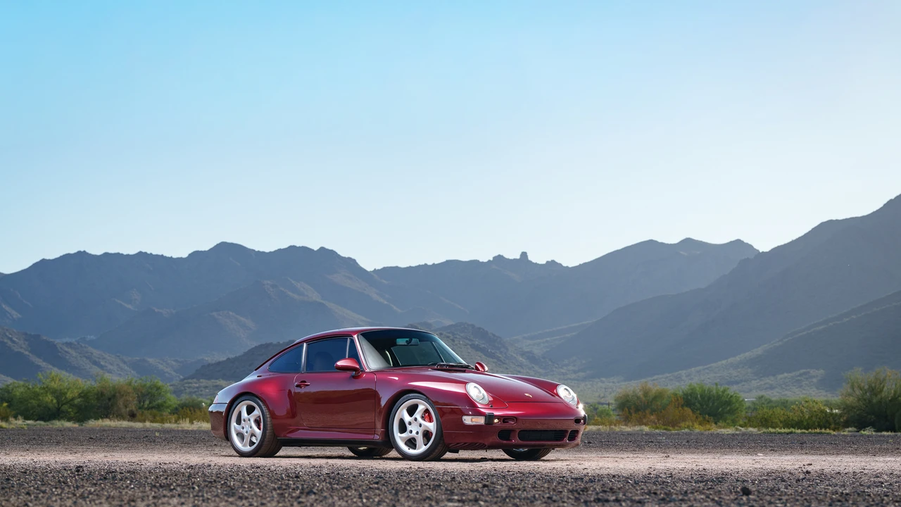 1997 Porsche 993 Carrera 4S - Image 11 of 31