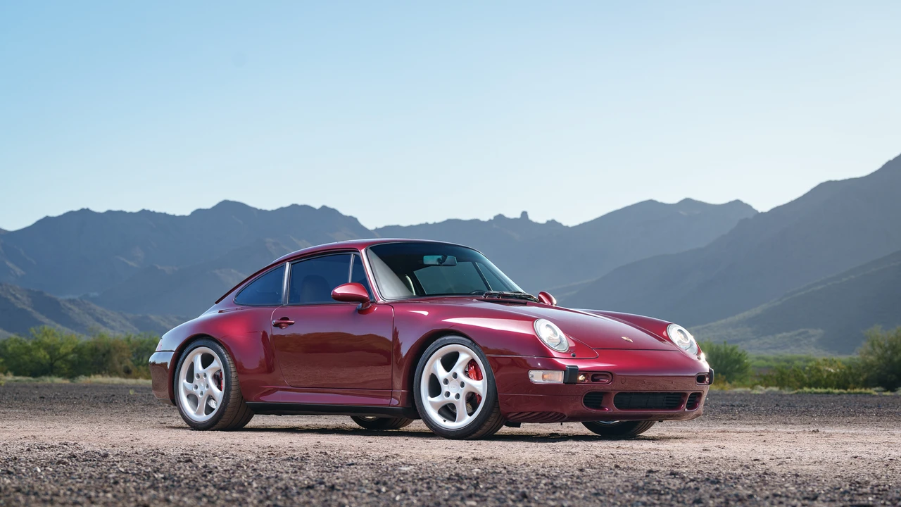 1997 Porsche 993 Carrera 4S - Image 12 of 31