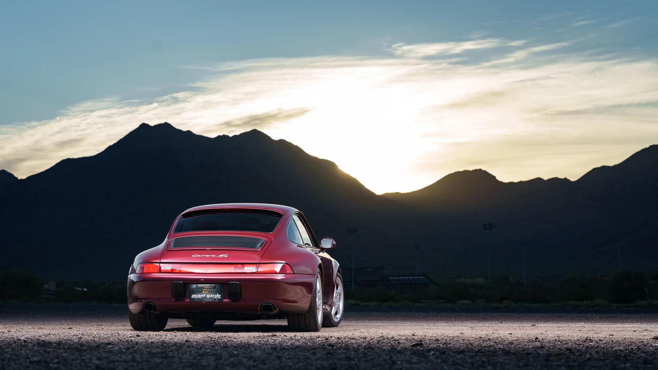 1997 Porsche 993 Carrera 4S - Image 25 of 31