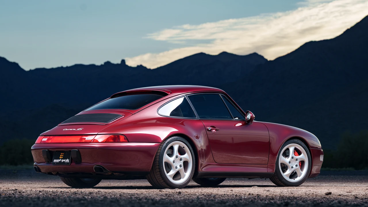 1997 Porsche 993 Carrera 4S - Image 29 of 31