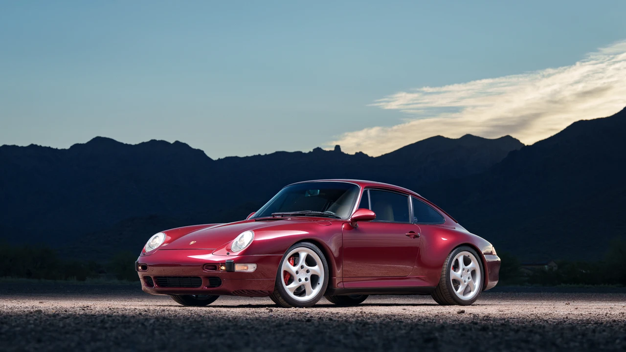 1997 Porsche 993 Carrera 4S - Image 4 of 31