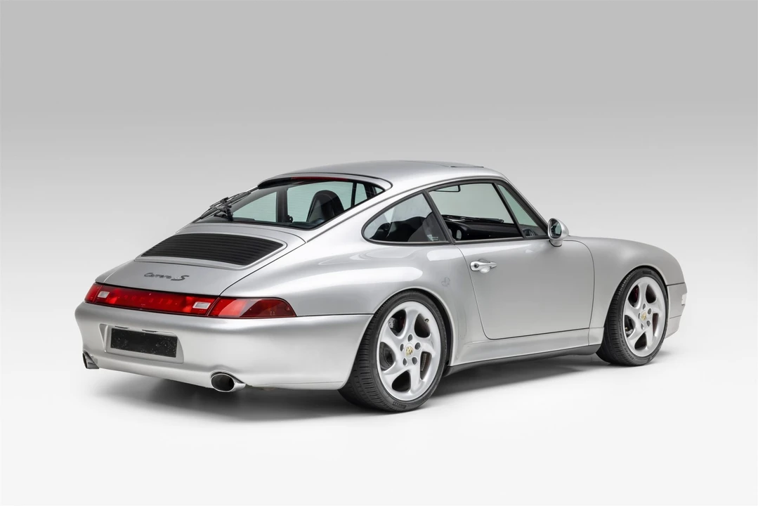 1997 Porsche 993 Carrera 4S - Image 12 of 31