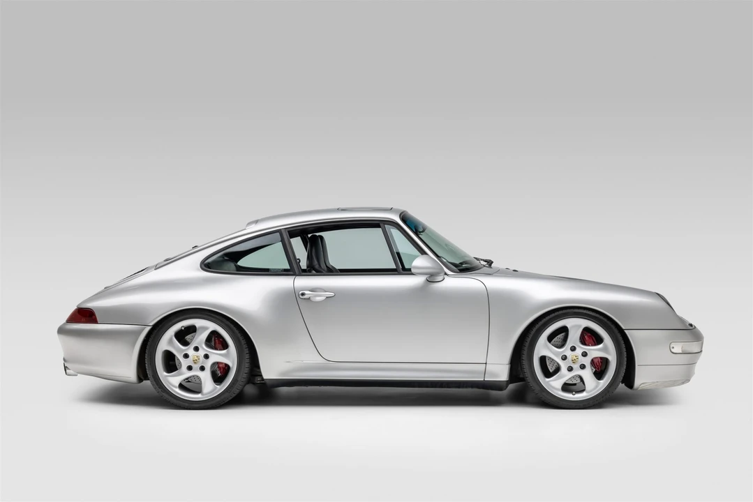 1997 Porsche 993 Carrera 4S - Image 14 of 31