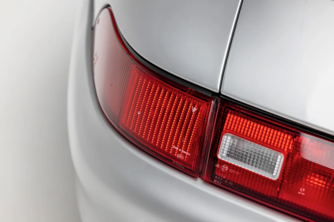 1997 Porsche 993 Carrera 4S - Image 24 of 31