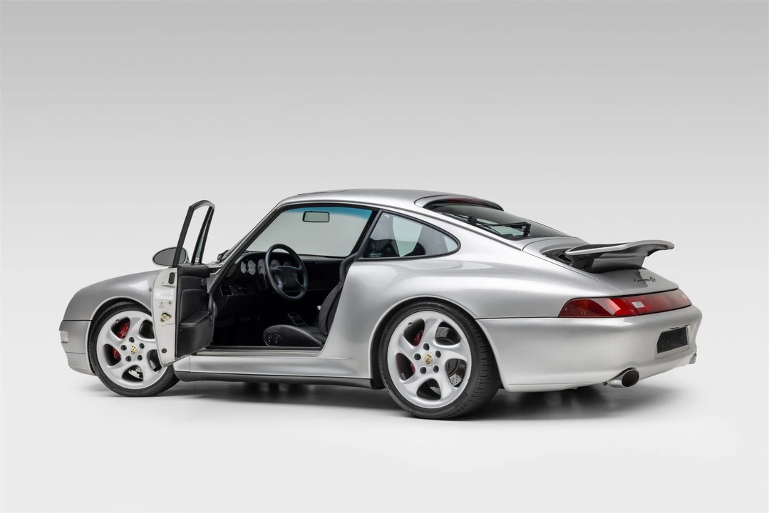 1997 Porsche 993 Carrera 4S - Image 18 of 31